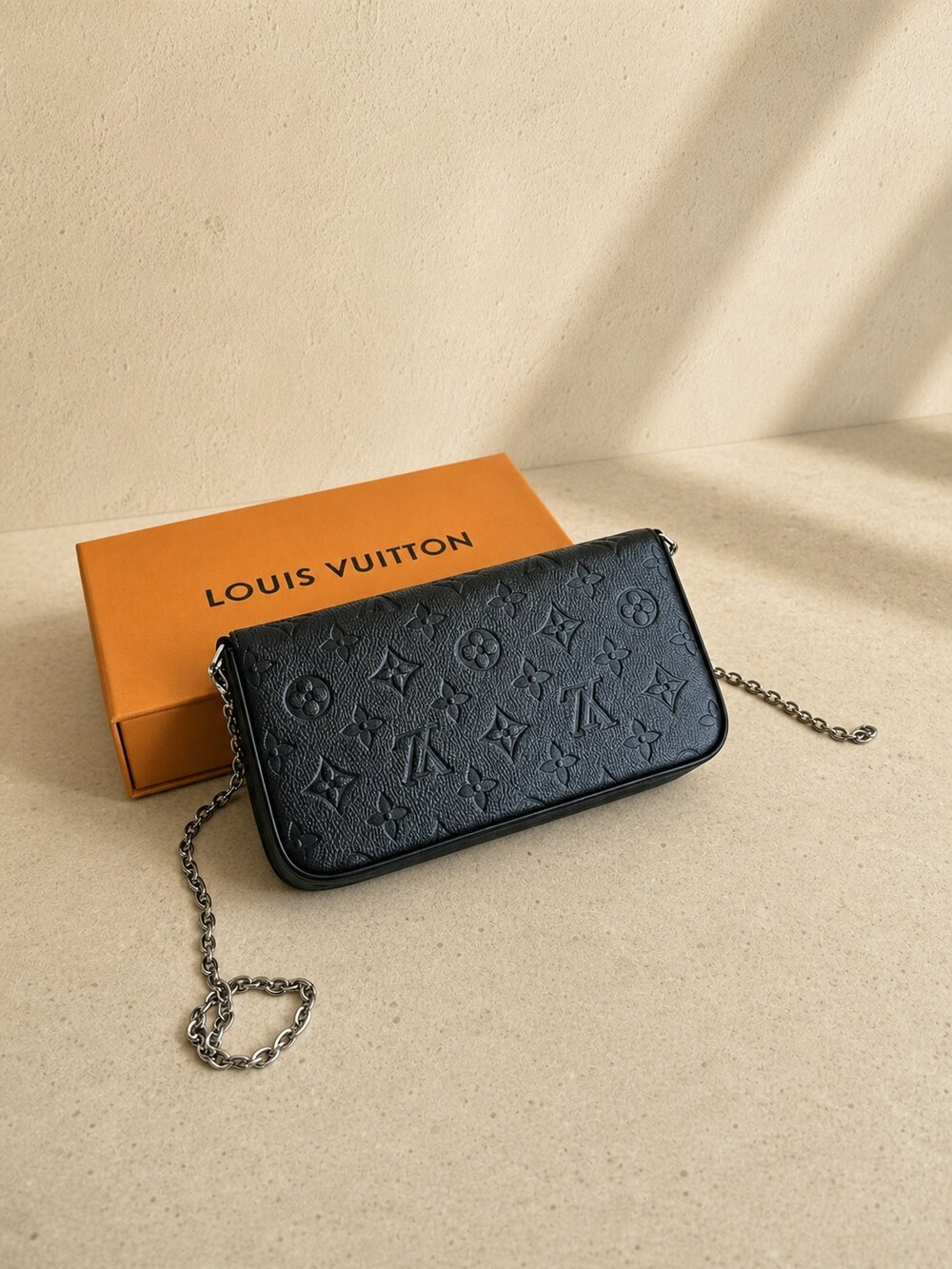Louis Vuitton Pochette Félicie | New / Unused
